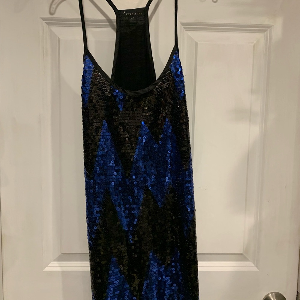 Sequined tank top
